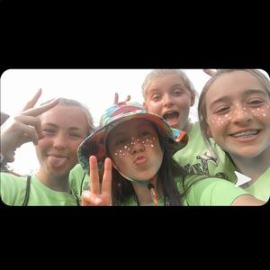 Meet your Posher, Dulce